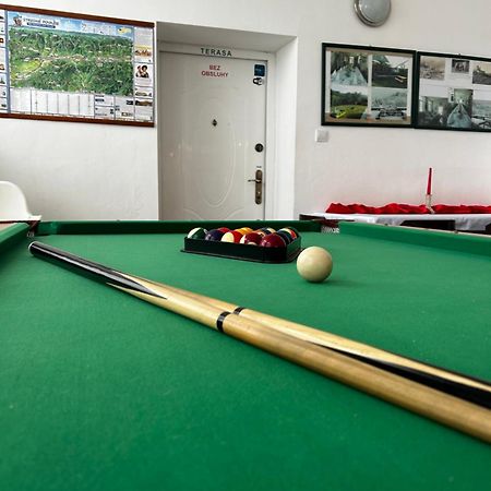 Hostinec Vo Visnovom Stará Turá Buitenkant foto